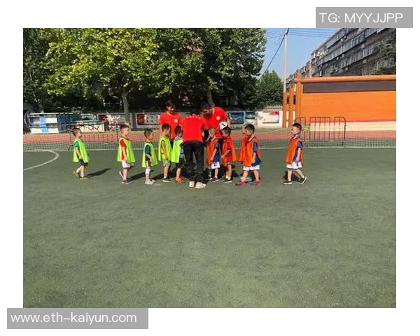 小学足球赛活动方案及实施细则探讨与建议 小学足球赛活动方案及实施细则探讨与建议